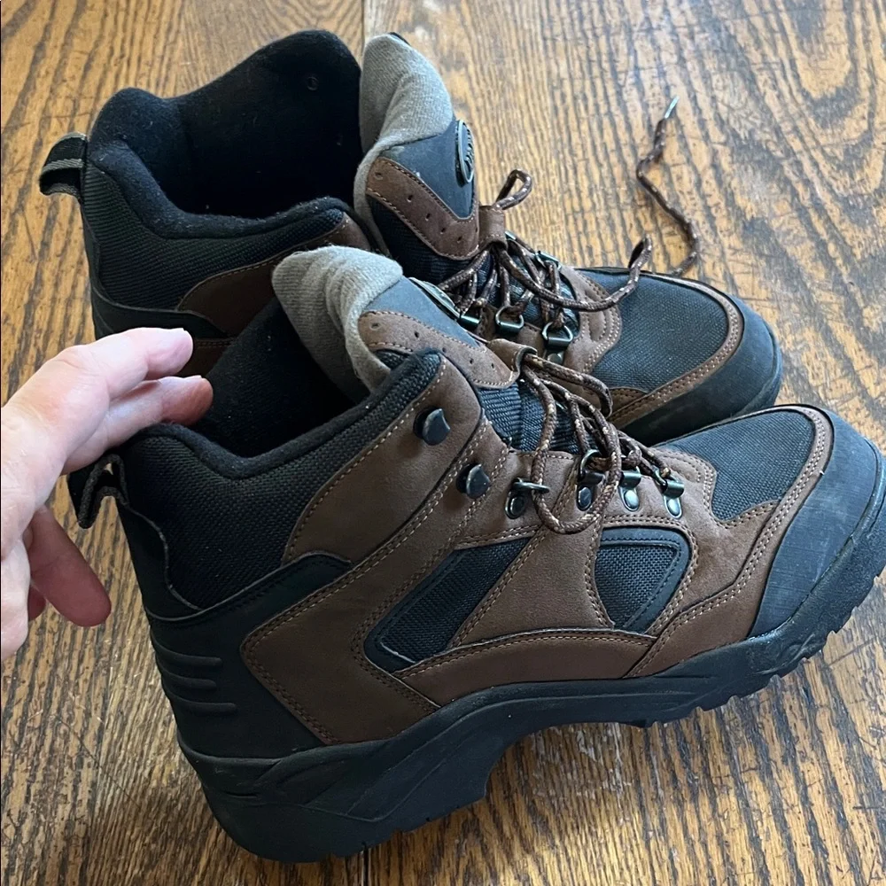 Red Head Men's Brown and Black Hiking Boots - Durable Outdoor Footwear